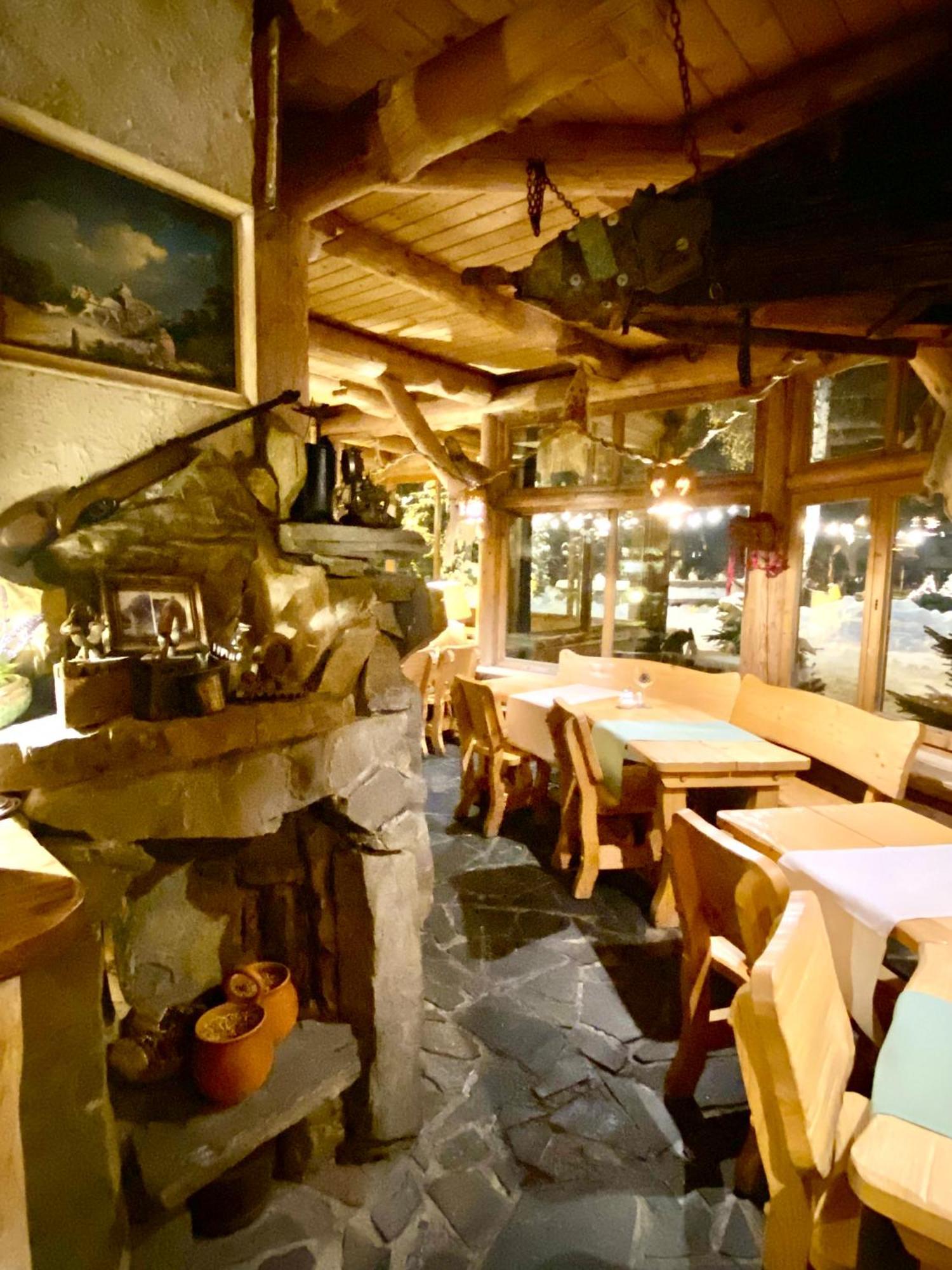 Zajazd Bialczanski Dom Wypoczynkowy Restauracja Бялка-Татшаньска Экстерьер фото