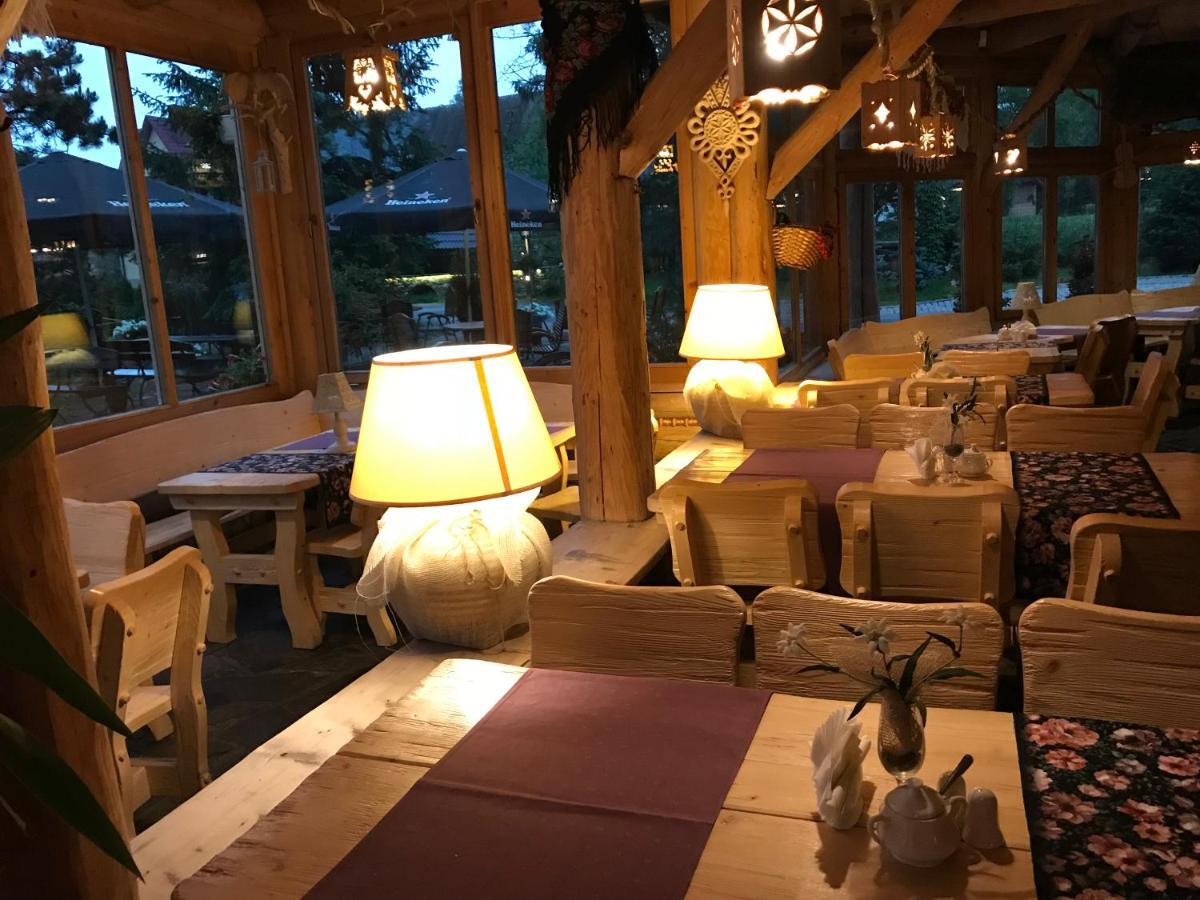 Zajazd Bialczanski Dom Wypoczynkowy Restauracja Бялка-Татшаньска Экстерьер фото